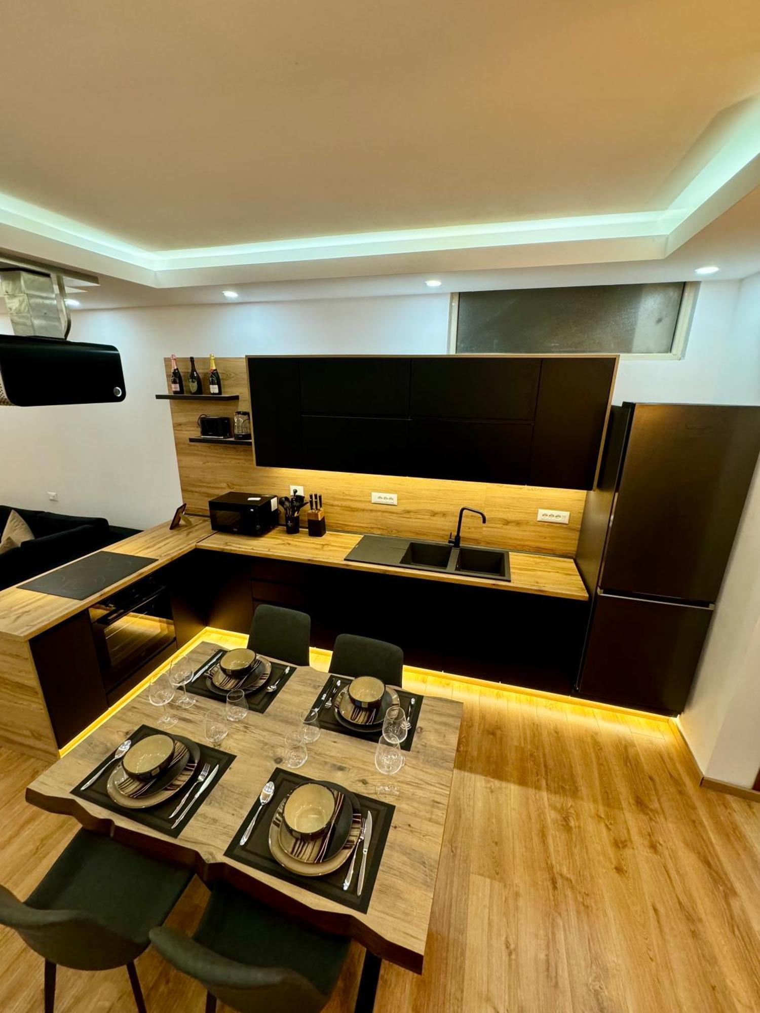 Luxury Central Baba Apartment Shkodër Dış mekan fotoğraf