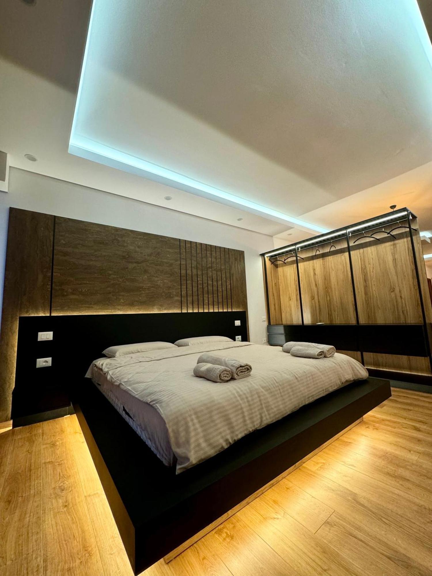 Luxury Central Baba Apartment Shkodër Dış mekan fotoğraf